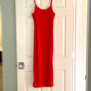 STUNNING RED MAXI DRESS